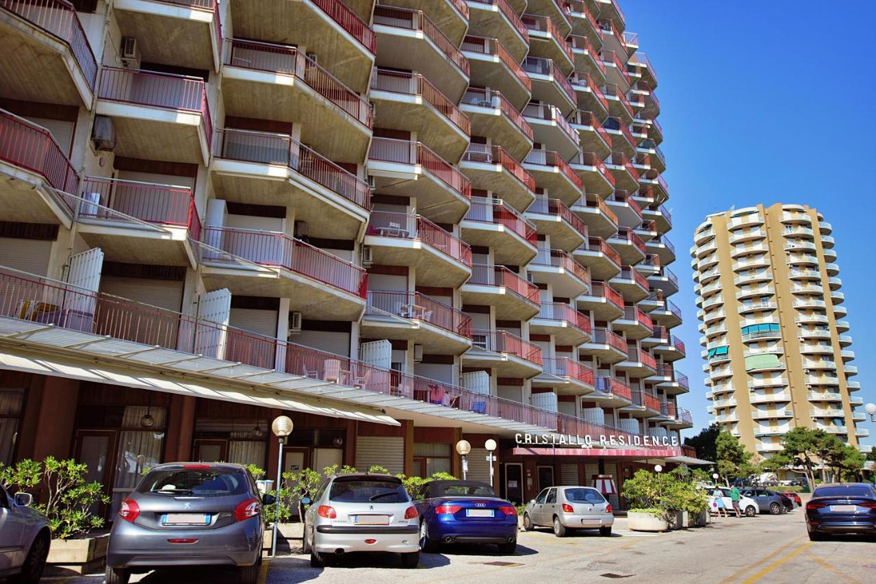 Condominio Cristallo Lignano Sabbiadoro Eksteriør bilde