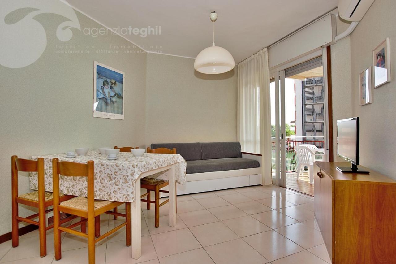 Condominio Cristallo Lignano Sabbiadoro Eksteriør bilde