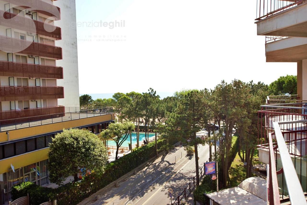 Condominio Cristallo Lignano Sabbiadoro Eksteriør bilde